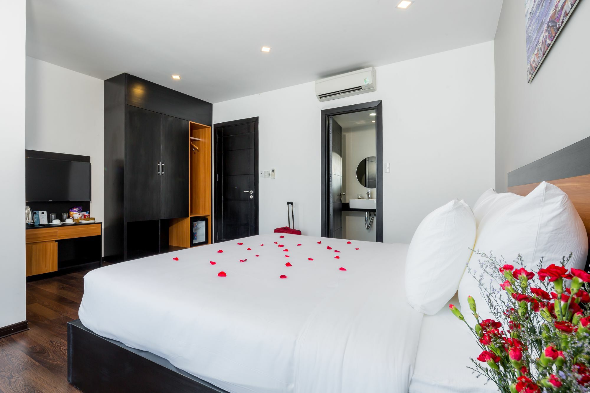 Platinum Danang Hotel Exterior foto